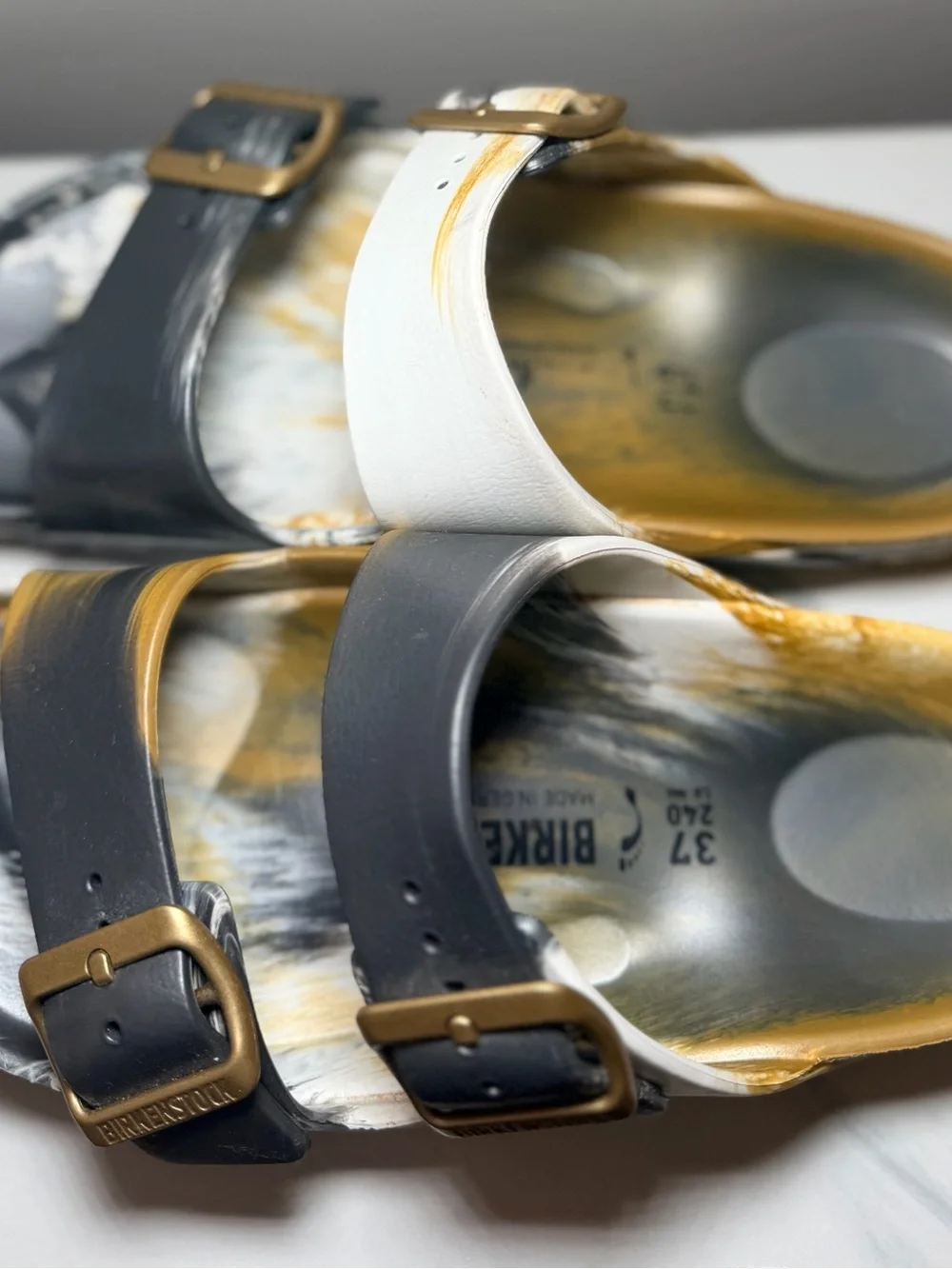 Birkenstock Arizona Metallic Sandals - Picture 3 of 8
